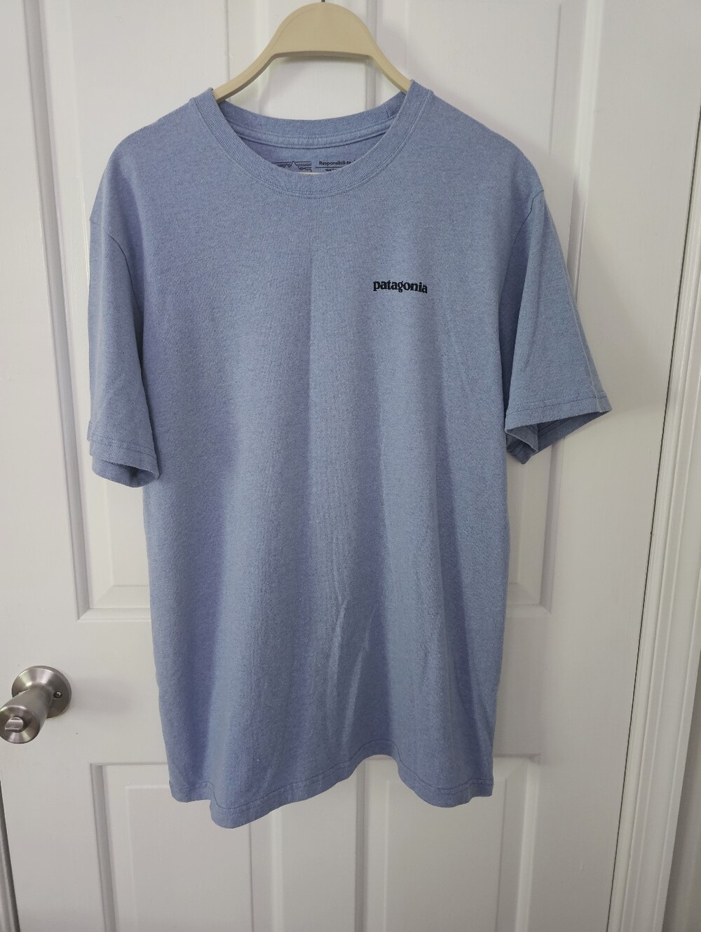PATAGONIA T-SHIRT - Picture 3 of 3
